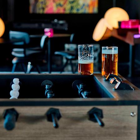 Moxy Minneapolis Uptown Bagian luar foto