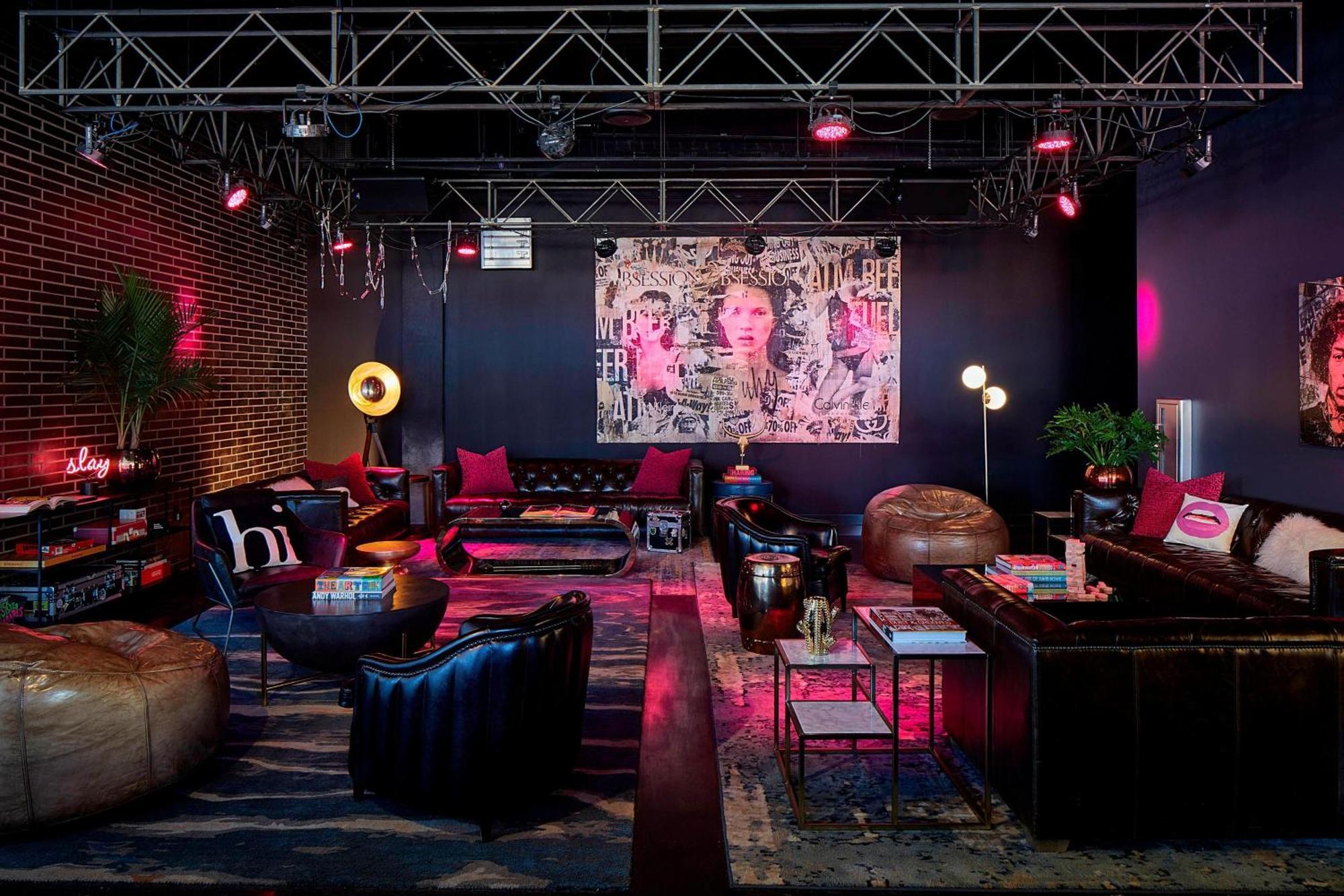 Moxy Minneapolis Uptown Bagian luar foto