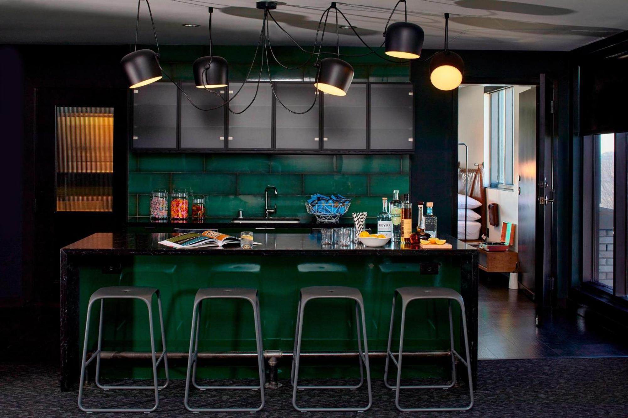 Moxy Minneapolis Uptown Bagian luar foto