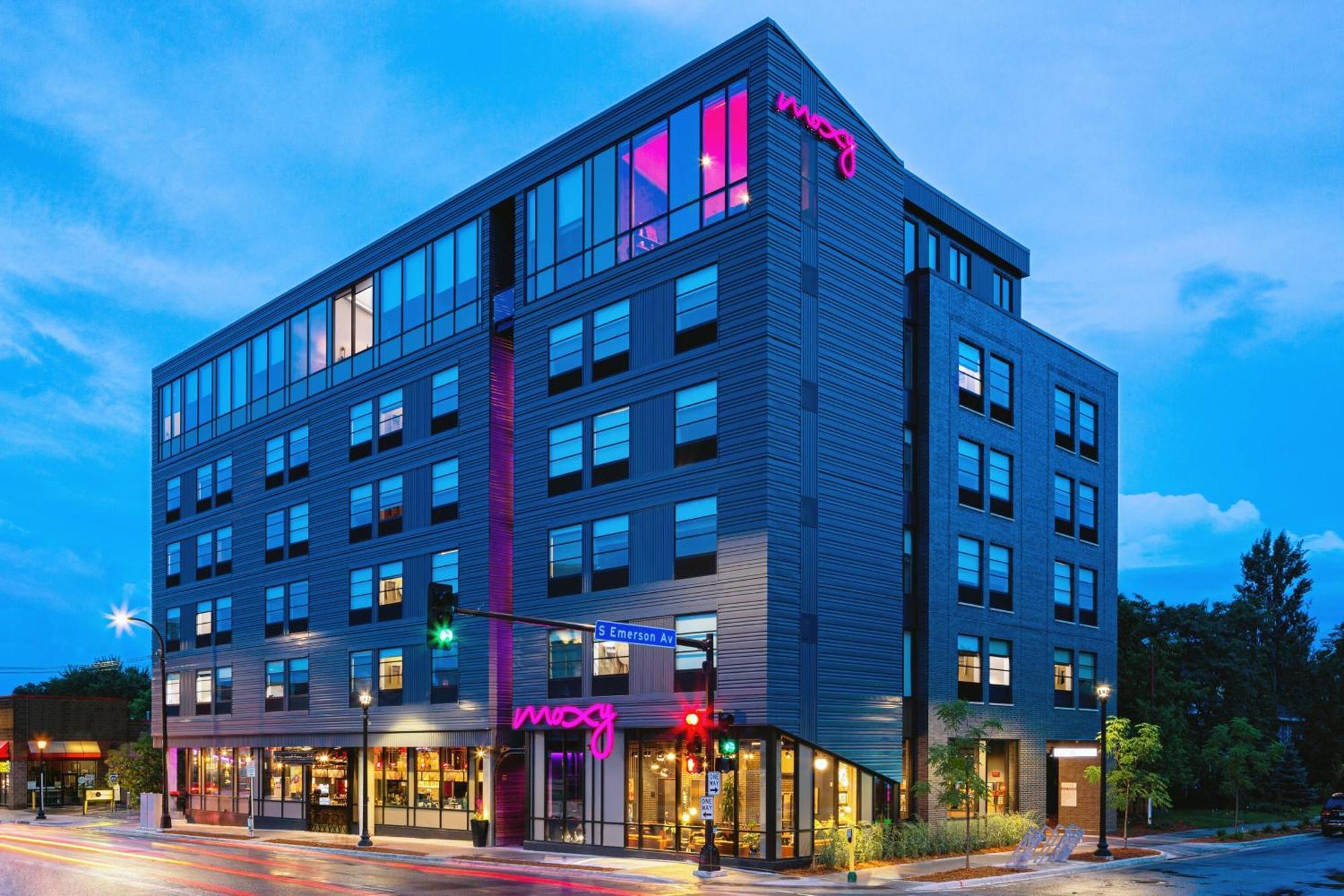 Moxy Minneapolis Uptown Bagian luar foto